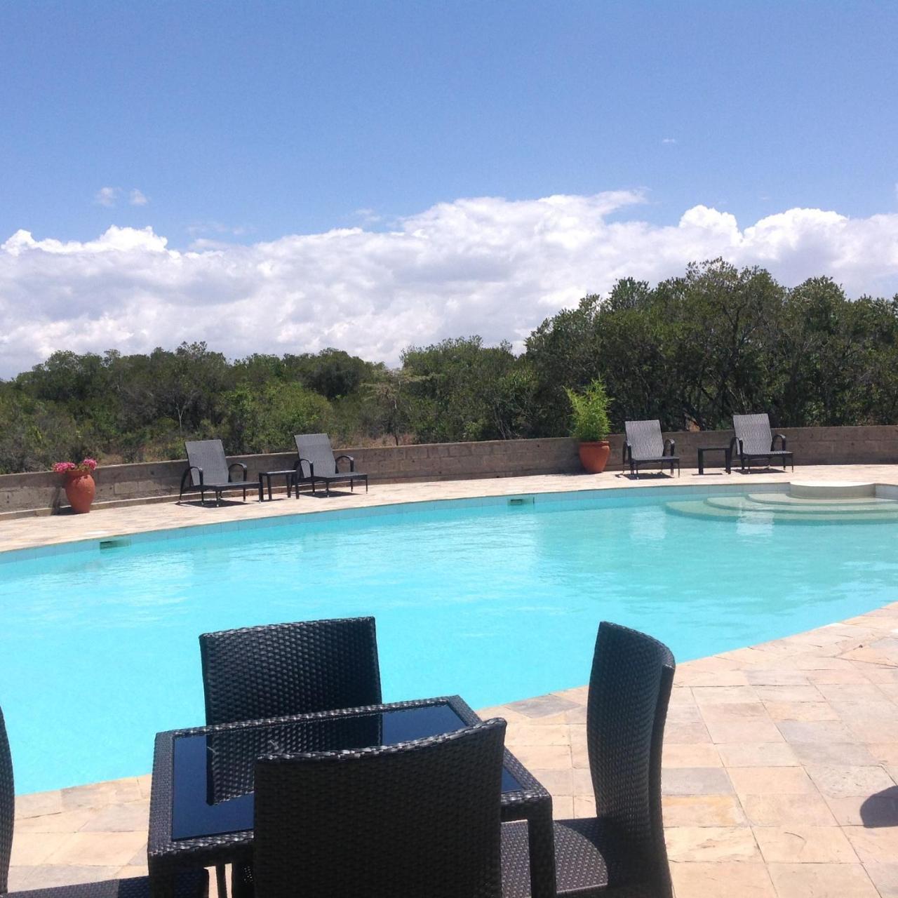 Ol Pejeta Holiday Villas Наньюки Экстерьер фото